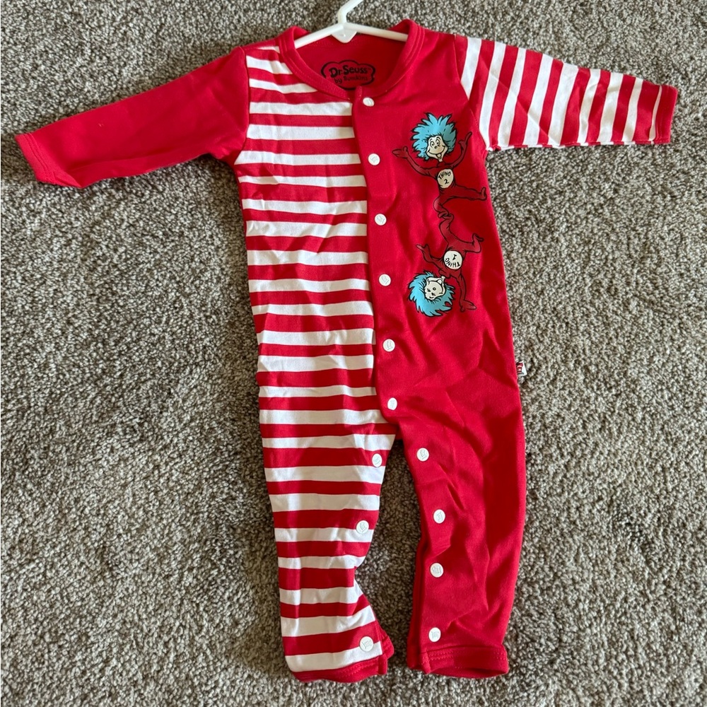 Dr. Seuss 6mo Bodysuit, new without tags, hasn’t been washed/worn